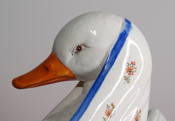 Vintage Italian Majolica Pottery Mother Goose Tureen - mid C20th - Image 9